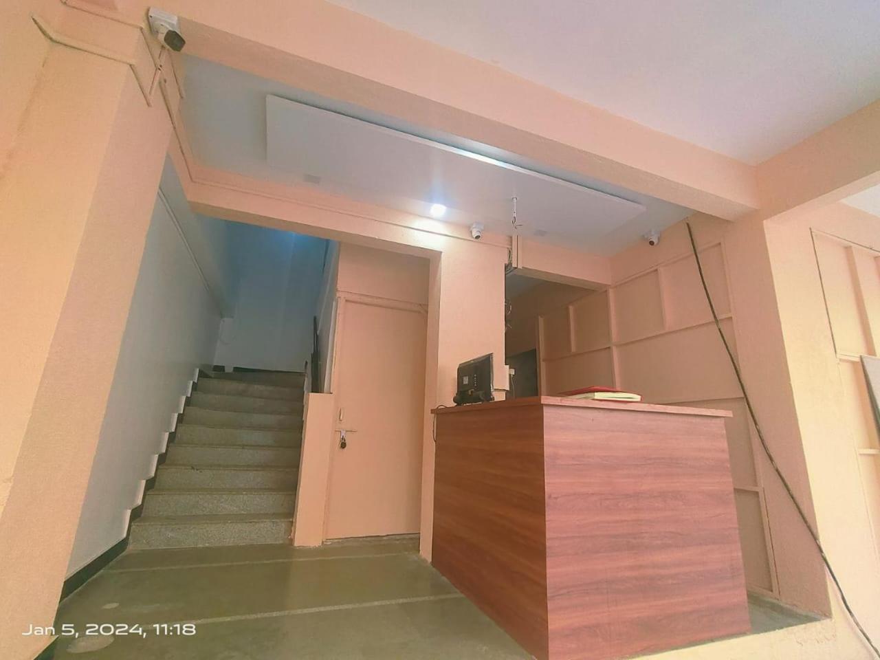 Amrit Guest House プネ エクステリア 写真