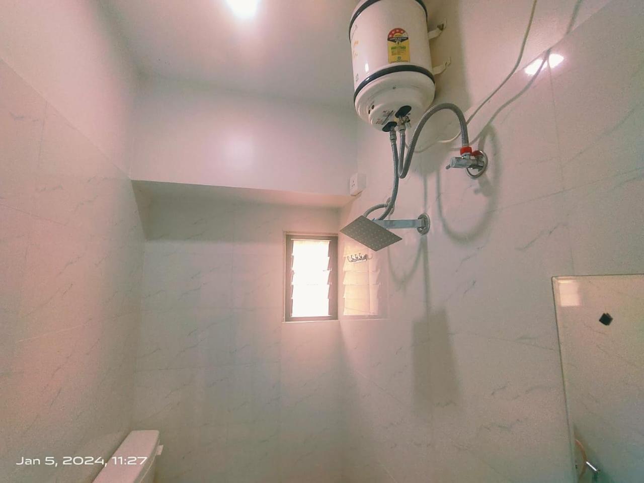 Amrit Guest House プネ エクステリア 写真